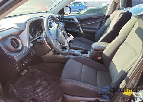 2017 Toyota Rav4 Xle z USA, uszkodzony, nr VIN 2T3RFREV0HW654275